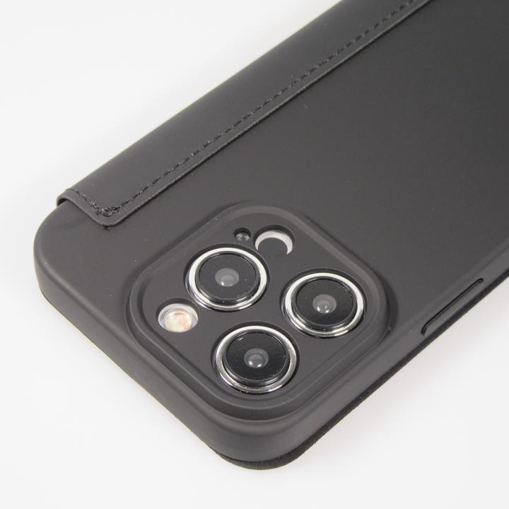 Image du produit PhoneLook Fourre Flip silicone souple avec surface lisse et mate (Apple iPhone 15 Pro)