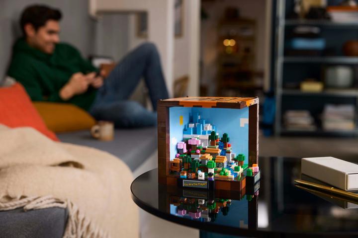 Produktbild LEGO Die Werkbank (21265, LEGO Minecraft)
