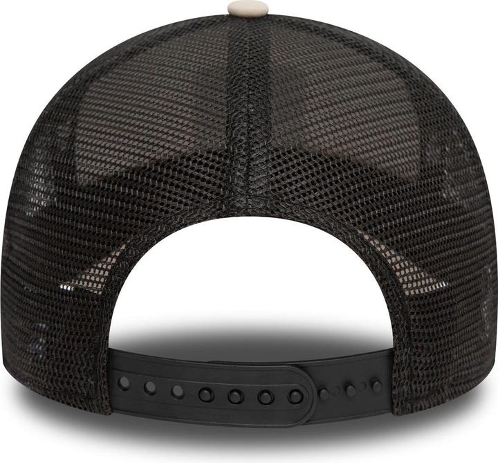 Produktbild New Era Repreve A-Frame Trucker Cap - BRAND PATCH stone (One Size)