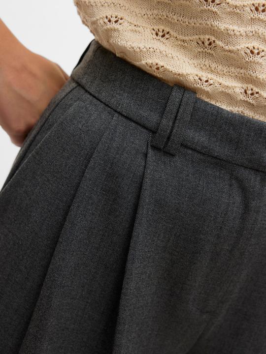 Image du produit Vero Moda VMLOVELY Bermuda Bermuda Short (38)