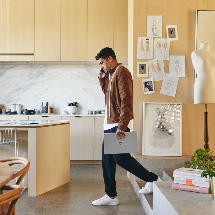 Produktbild HP EliteBook 850 G8 - i5 1135G7 - 8GB RAM - 256GB SSD - 15.6inch - Win 10 Pro (15.60", 256 GB, 8 GB, Eng. Int., Intel Core i5-1135G7)