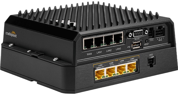 Produktbild Cradlepoint IBR1700 w/WiFi 5Y NC Mob EssAdv (4 Ports)