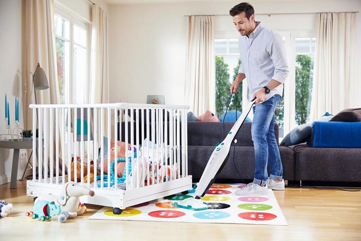 Actual product image Leifheit CleanTenso Upright Steam Cleaner (1200 W)