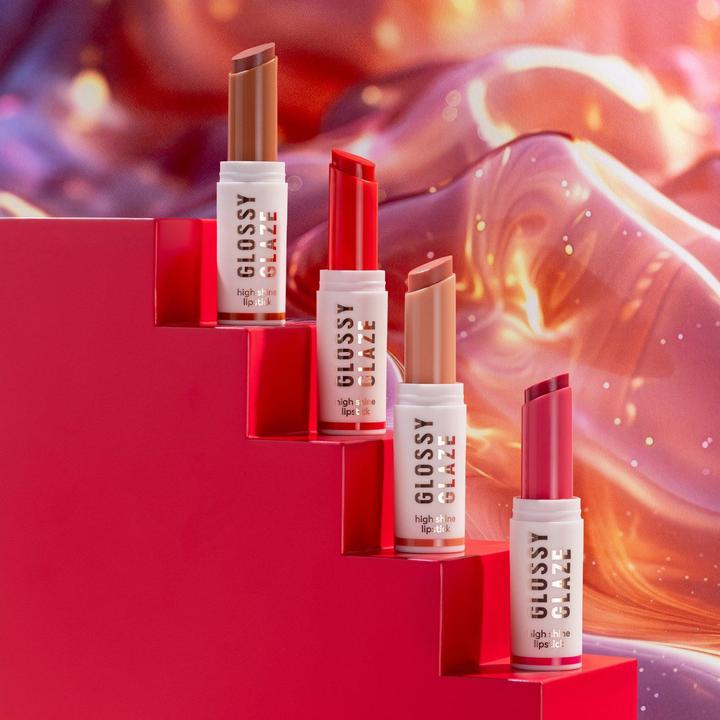 Produktbild essence GLOSSY GLAZE high shine lipstick (05 Maple Me Crazy)