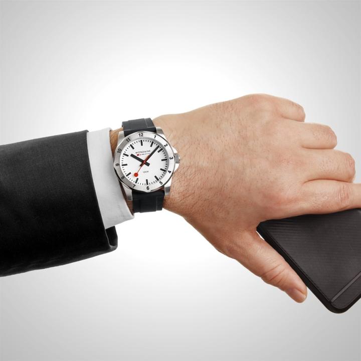 Produktbild Mondaine MSN.4211B.RB Numeri (Swiss Made, Analoguhr, 42 mm)