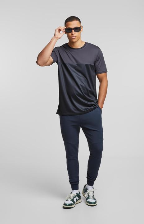 Produktbild Mister Tee MisterTee Basic T-Shirt - 179683 (S)