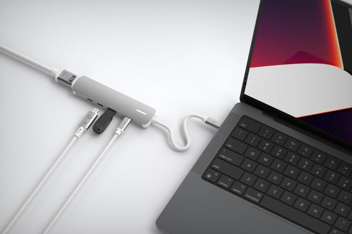 Actual product image LINQ Connects 5in1 PRO USB-C Multiport Hub 140W (USB-C, 5 ports)