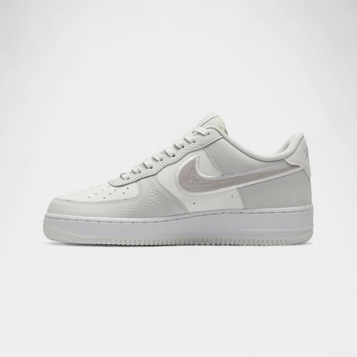 Blanc, Blanc, Gris Vaste, Summit White