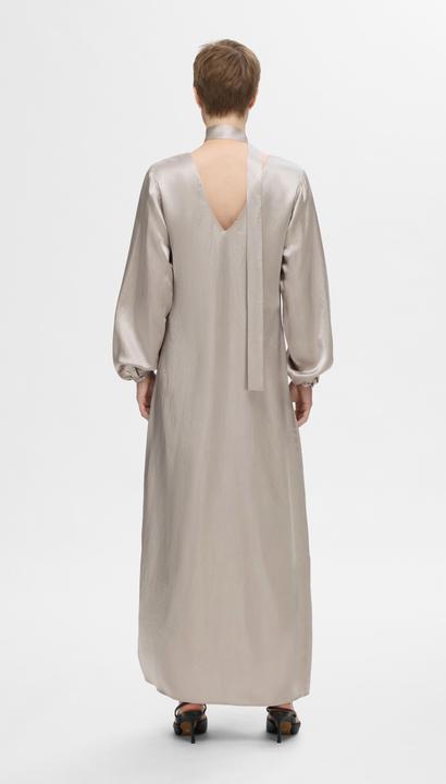 Produktbild Selected Satin Maxikleid (38)