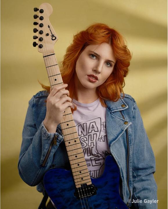 Produktbild Westcott X Drop Pro Kreukbestendige Achtergrond Kanarie Geel (2.4 x 2.4 m) (240 cm, 240 cm)