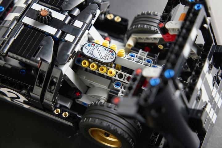 Image du produit LEGO 1966 Ford GT40 MKII Rennwagen (42223, LEGO Technic)