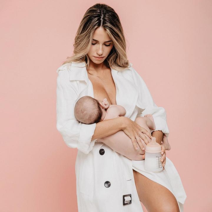 Produktbild Suavinex Hands-Free Milchpumpe, kabellos, 3 Modi, 9 Stufen, LED-Display