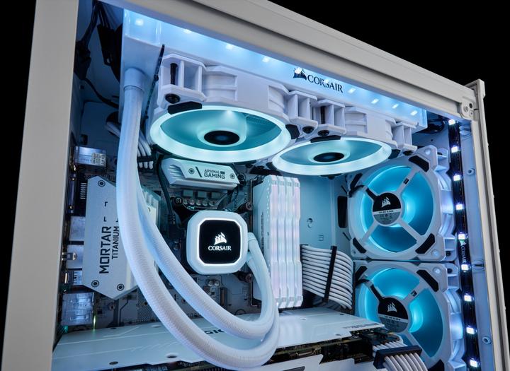 Actual product image Corsair LL120 (120 mm, 3 x)