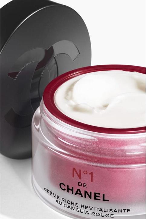 Produktbild Chanel Red Camellia Rich Revitalizing Crème (50 ml, 24h Creme)