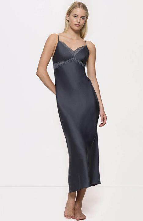 Actual product image Triumph Nachthemd Silky Sensuality (46)