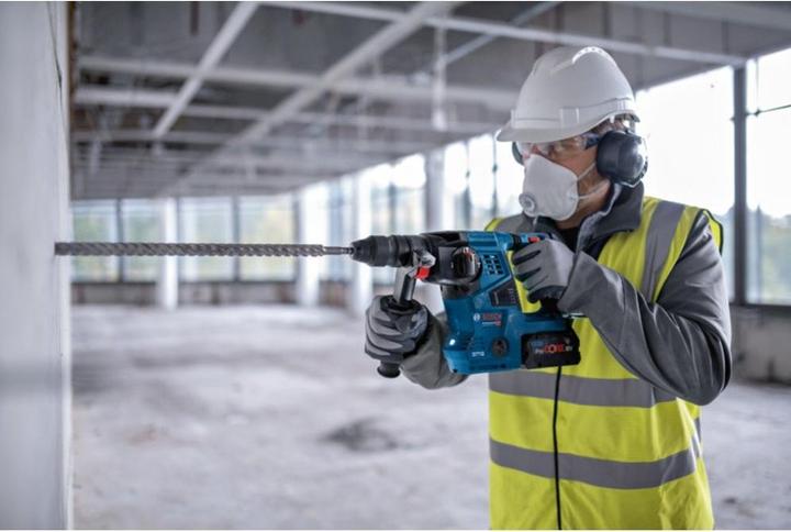 Actual product image Bosch Professional GBH 18V-28 CF Solo