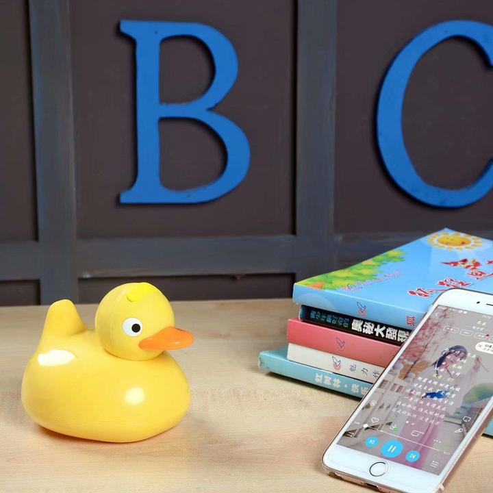 Produktbild PhoneLook iDuck Floating Speaker Wasserdichter Bluetooth-Lautsprecher für Bad / Pool / Meer (Akkubetrieb)