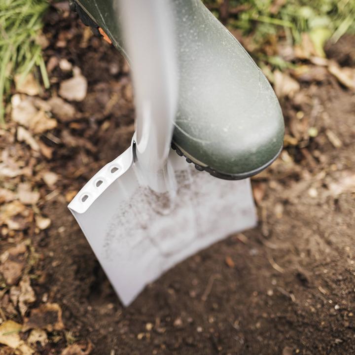 Produktbild Fiskars Teleskop-Spaten für weiche, steinarme Böden, Rund, Länge: 111 - 130 cm, Verstärktes Borstahl