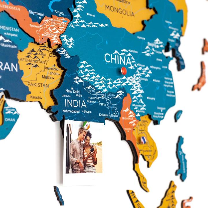 Actual product image Enjoy The Wood 3D world map (120 x 200 cm)