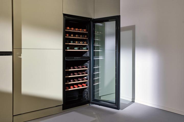 Actual product image Candy CNWQ4G56G2