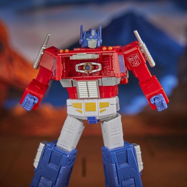 Produktbild Hasbro The Transformers: The Movie Generations Studio Series Commander Class Actionfigur Optimus Prime 18 c