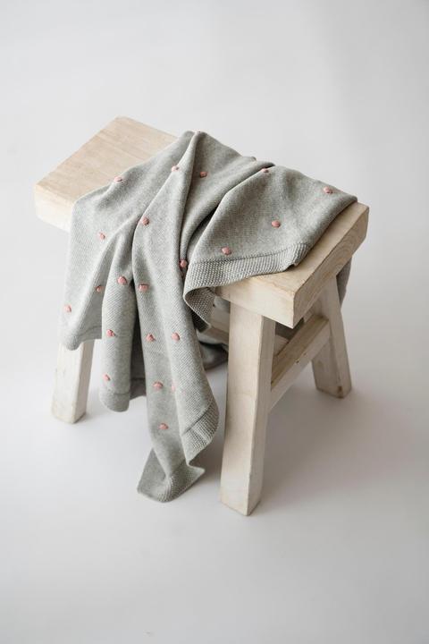 Actual product image Kaiser Baby Baby blanket Knots light grey/knots rose 80 x 100 cm (80 x 100 cm)