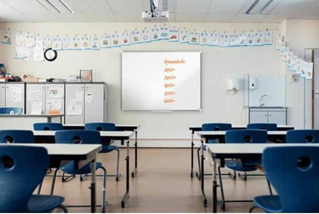 Image du produit Nobo Tableau blanc Premium Plus 1915149 aluminium, 120x180cm (180 x 120 cm)