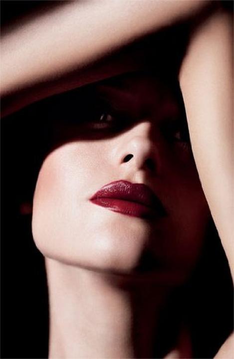 Image du produit MAC Cosmetics Rouge à lèvres riche Mineralize (Posh Tone)