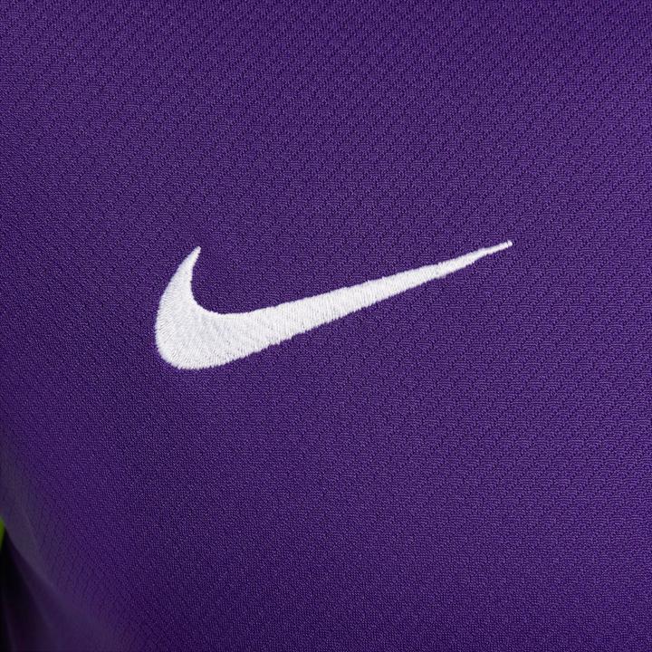Actual product image Nike Tiempo Premier II Jersey (M)