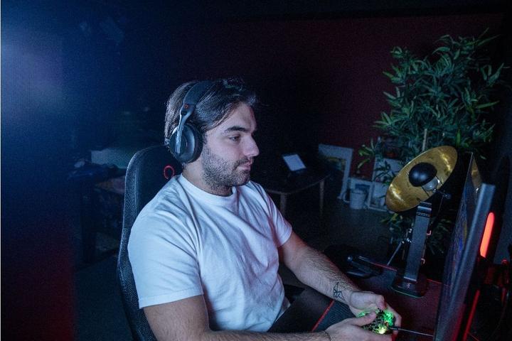 Image du produit Konix Casque de jeu Pulsar (Filaire, Sans fil)