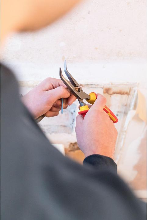 Image du produit Stanley Pince téléphonique Courbe Maxsteel VDE (200 mm)