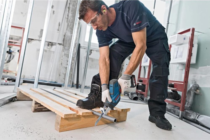 Actual product image Bosch Professional Gsa 18v-Li C