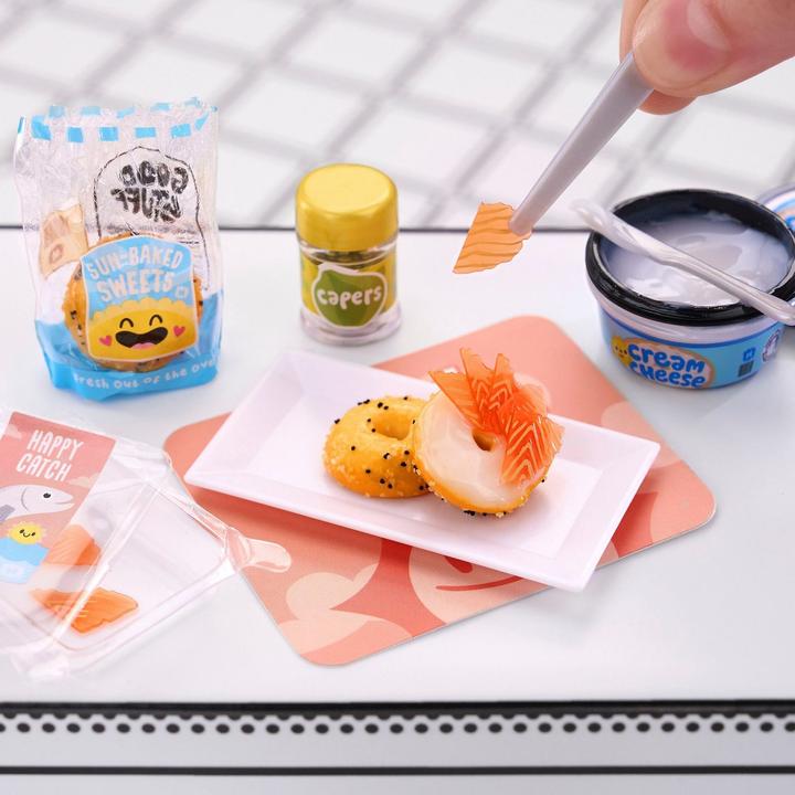 Actual product image MGA Miniverse Food Cafe Pre24
