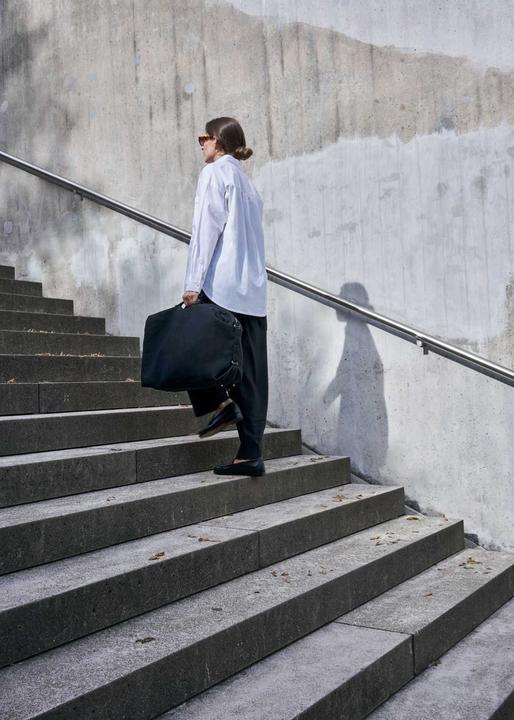 Produktbild Qwstion Travel Pack – All Black - All Black (32 l)