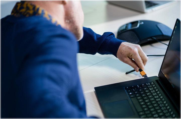 Produktbild Konftel C50300IPx Hybrid Premium Package