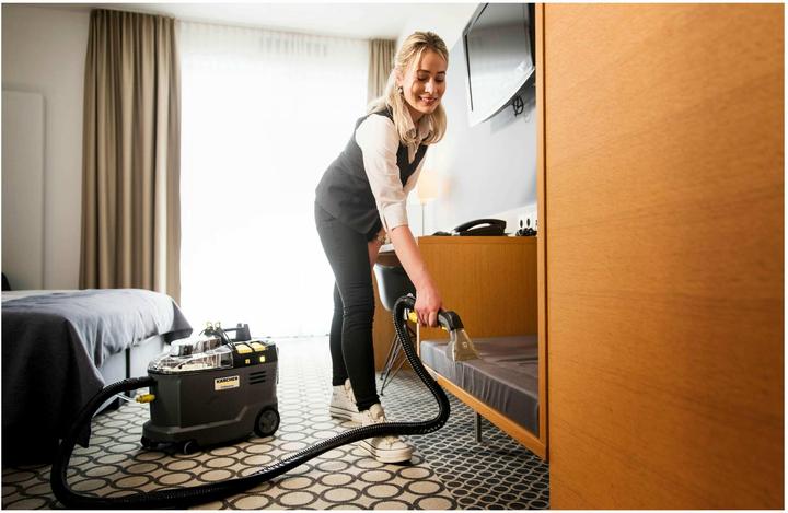 Actual product image Kärcher Professional Battery Spray Extractor Puzzi (Wet dry vacuum cleaner)