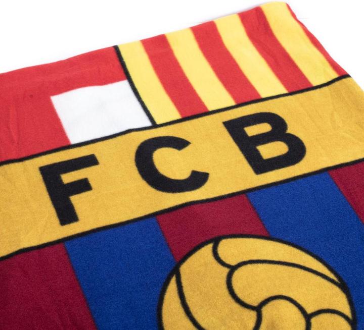 Actual product image FC Barcelona Fleece Crest Blanket (150 x 120 cm)