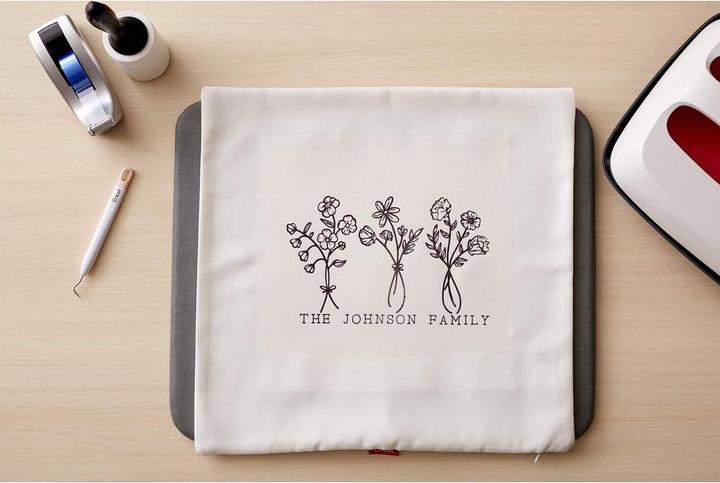 Produktbild Cricut T-Shirt Infusible Ink Kissenbezug 45 x 45 cm, Weiss