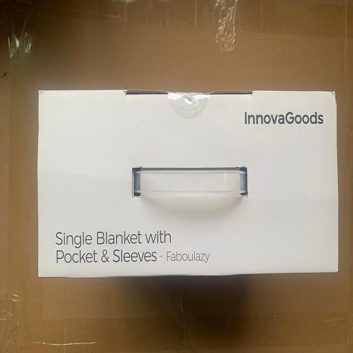 Actual product image InnovaGoods Customised sleeve cover with Faboulazy pocket (130 x 170 cm)