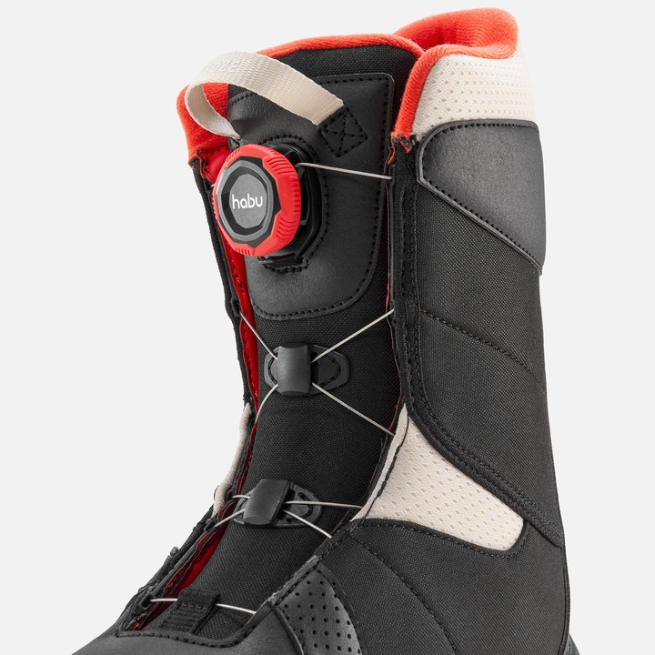 Actual product image Wedze Snowboard boots kids quick lacing system - Indy 500 JR S black/red (36)