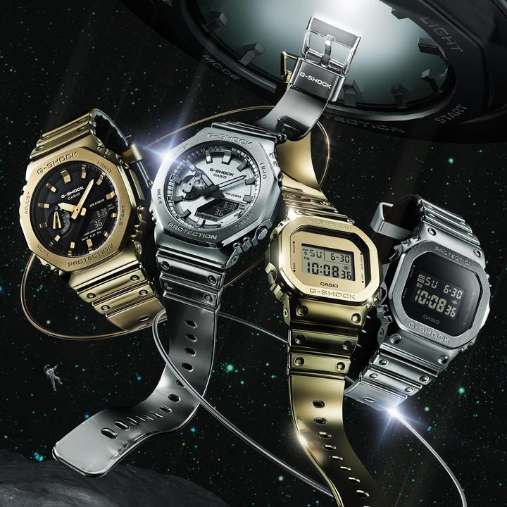 Produktbild Casio GM-5600YM-8ER (Chronograph, 49.60 mm)