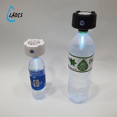 Actual product image Ladis Bottle cap - portable UV steriliser