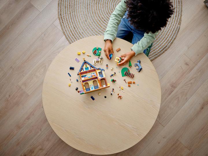 Image du produit LEGO Le centre équestre de la forêt (41683, LEGO Friends)
