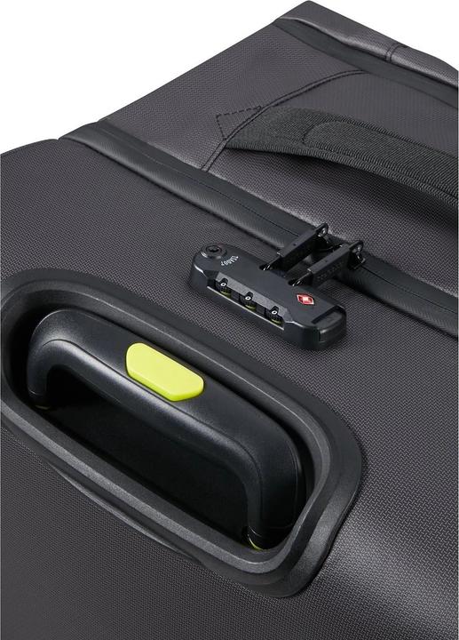 Actual product image American Crew Urban Track Duffle/Wh L Coated (116 l)