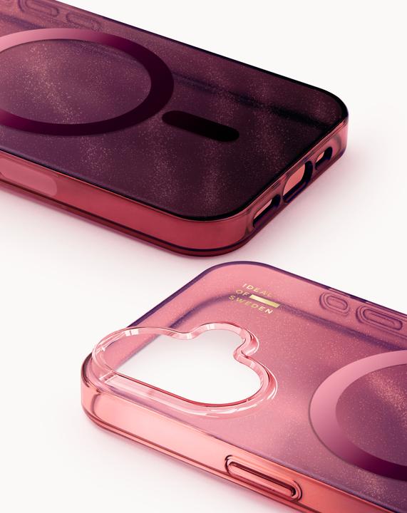 Actual product image iDeal Of Sweden MagSafe Clear Hard-Cover Cherry Lacquer (Apple iPhone 17)