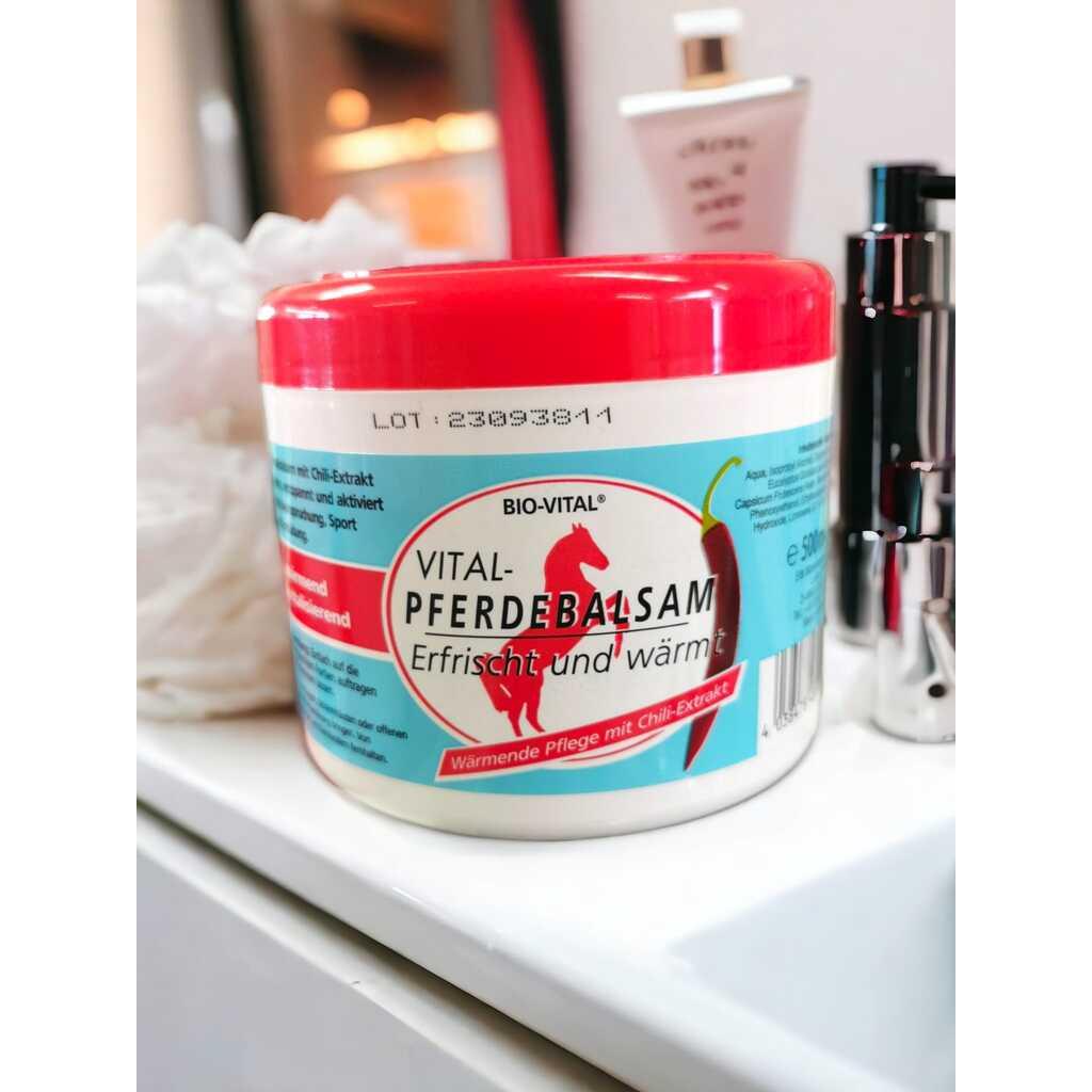 Thumbnail - Bio-Vital, Muskelsalbe + Kühlpad, Creme Pferdebalsam Chili (1 x, 500 ml)