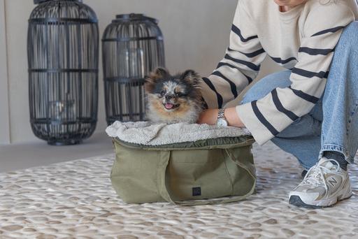 Actual product image Designed by Lotte Bundu (Dog, Foldable, Machine washable)