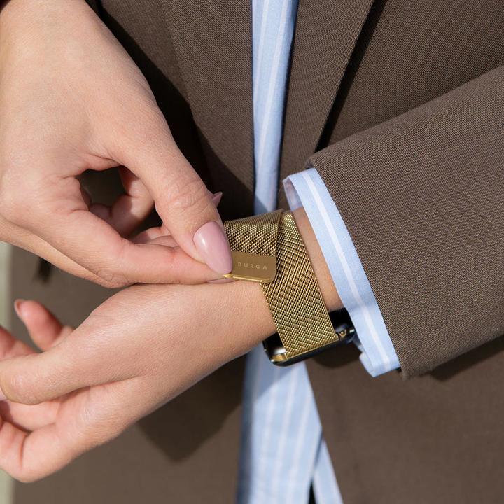 Actual product image Burga Apple Watch Band Metal Mesh Gold 38mm / 40mm / 41mm (Milanaise RVS vlechtwerk)