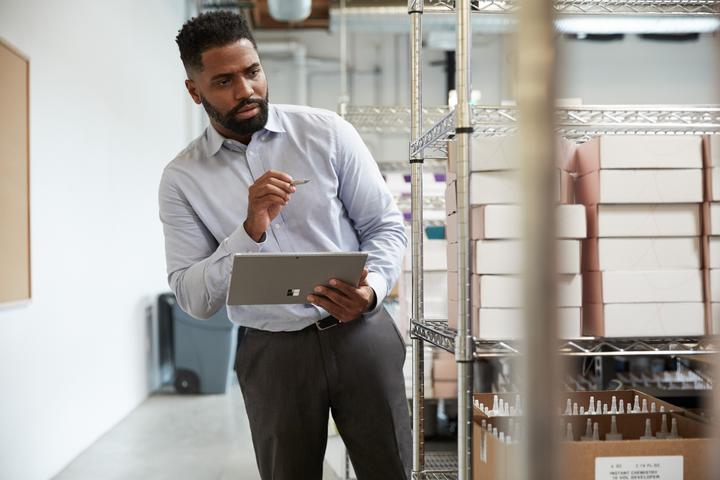 Immagine prodotto Microsoft Surface Pro 7 (12.30", 256 GB, Platino)