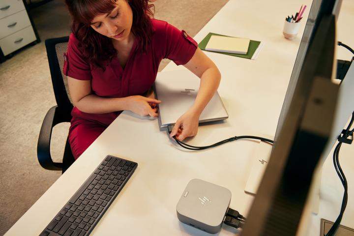 Actual product image HP Thunderbolt 4 Ultra 280 W G6 Dockingstation (10 ports)